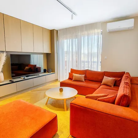 Апартаменты Montara *